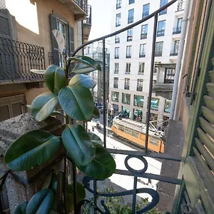 homie-apartment-duomo.italymilanhotels.net/